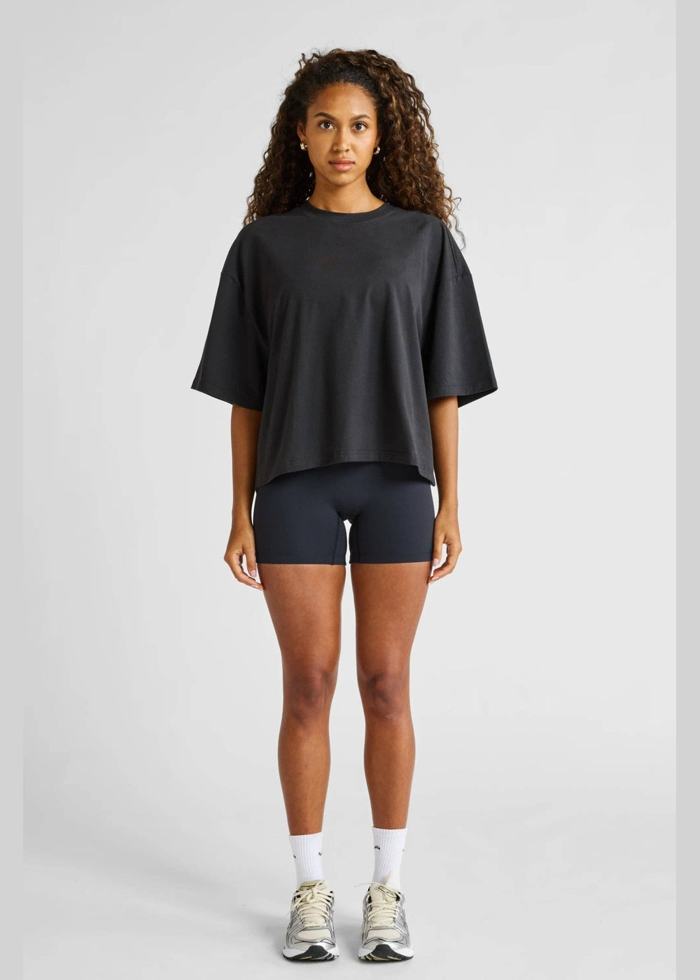 ALLFENIX Oversized Cropped Tee – Black – full-length front view