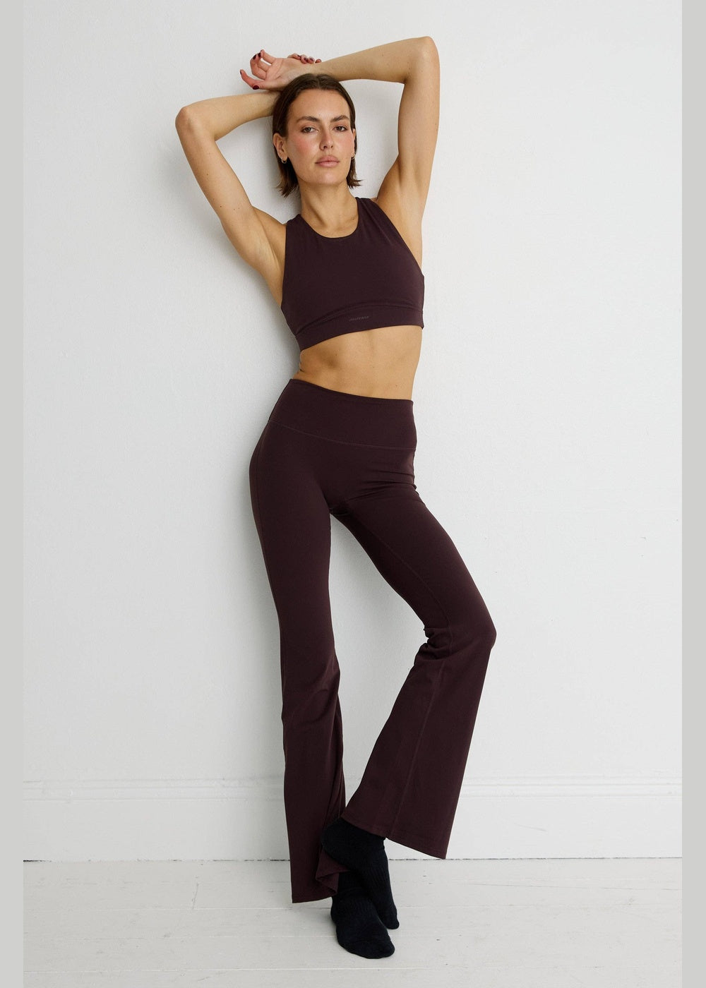 ALLFENIX CloudCore™ Flared Legging – Double Espresso – front view