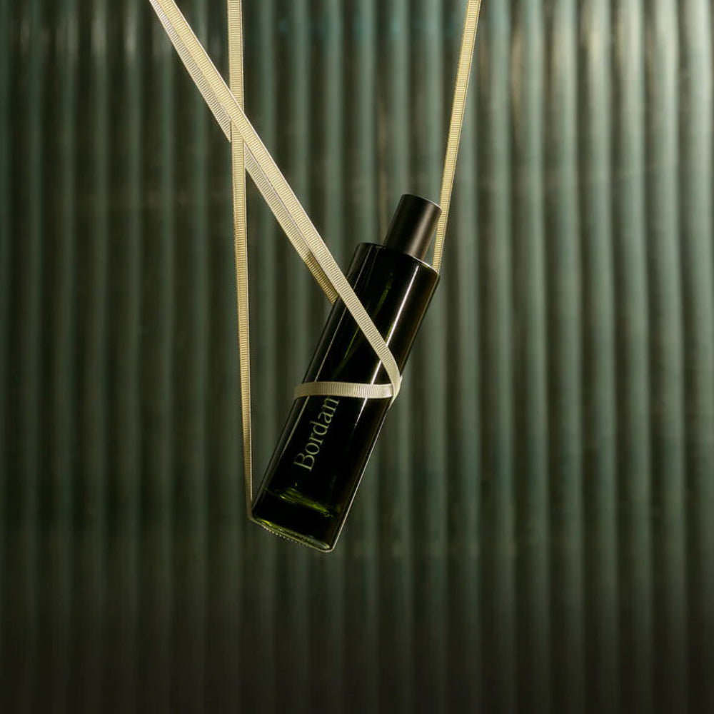 Bordan Driftwood Room Spray 100ml in a dark glass bottle