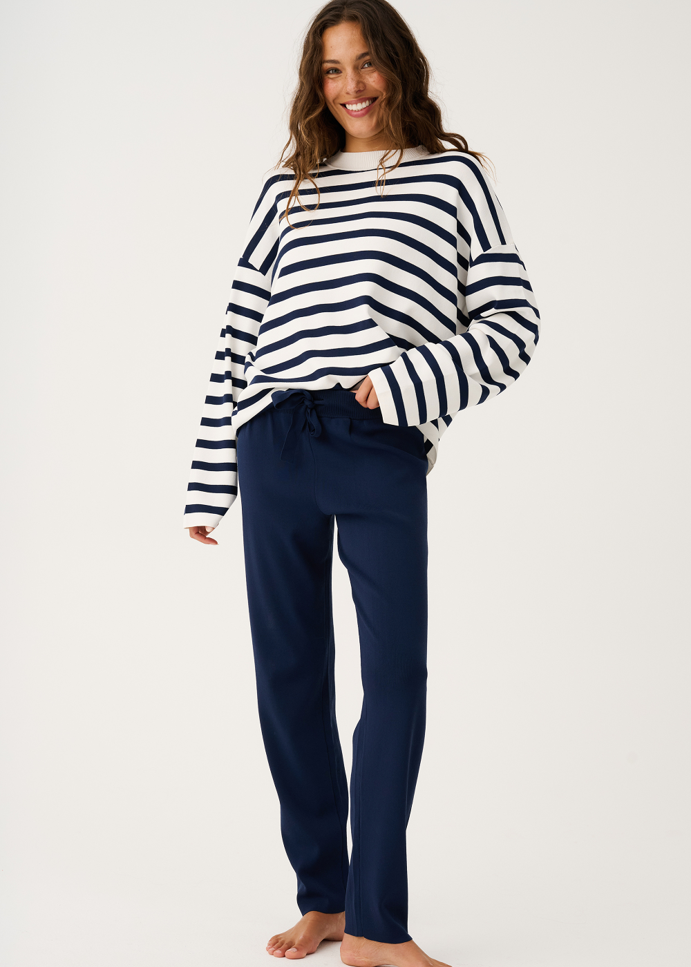 Cartel & Willow Pennie Knit Pant - Navy – product image 3