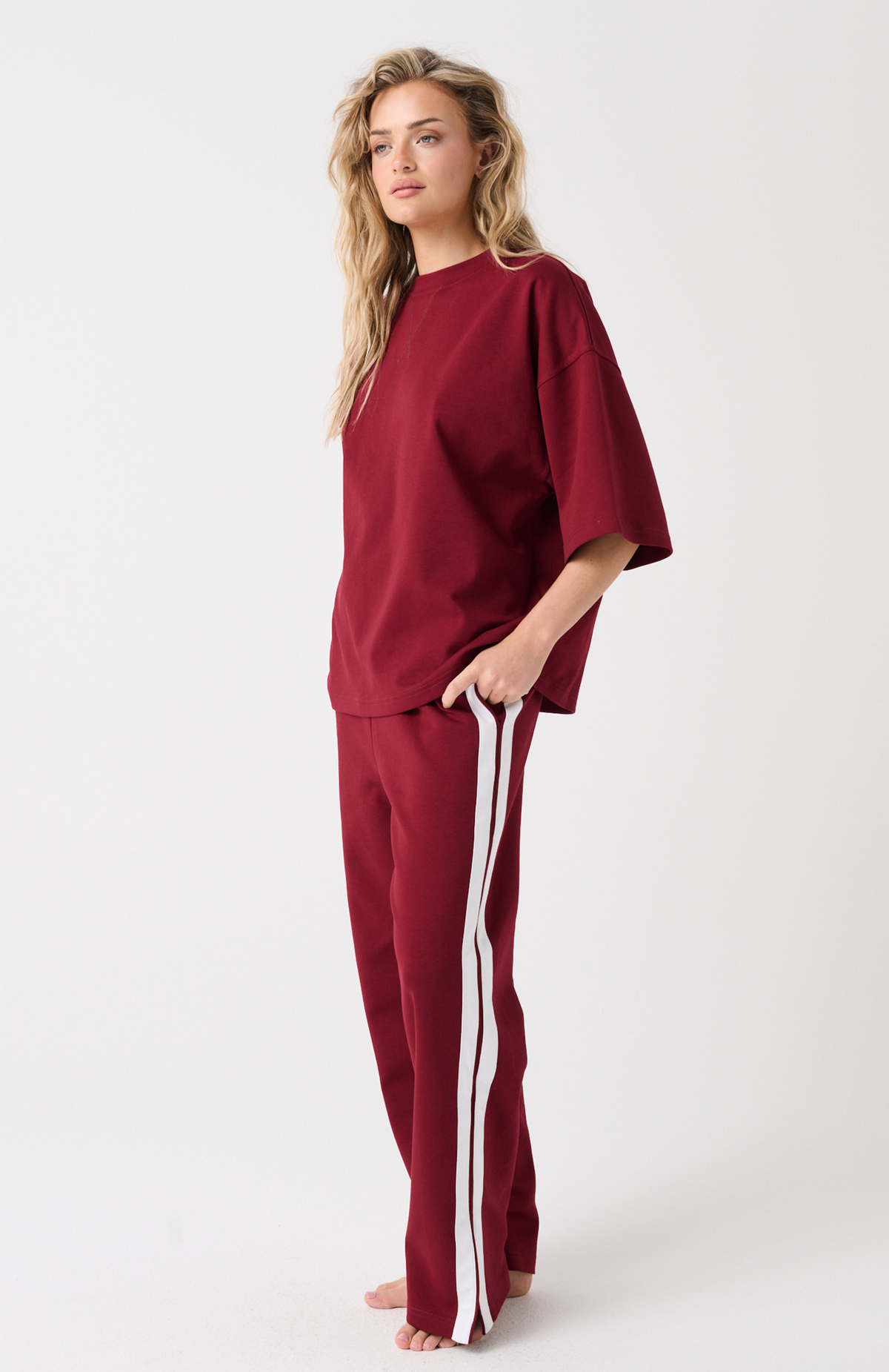 Cartel & Willow Isobel Pant in Raspberry — product view 2