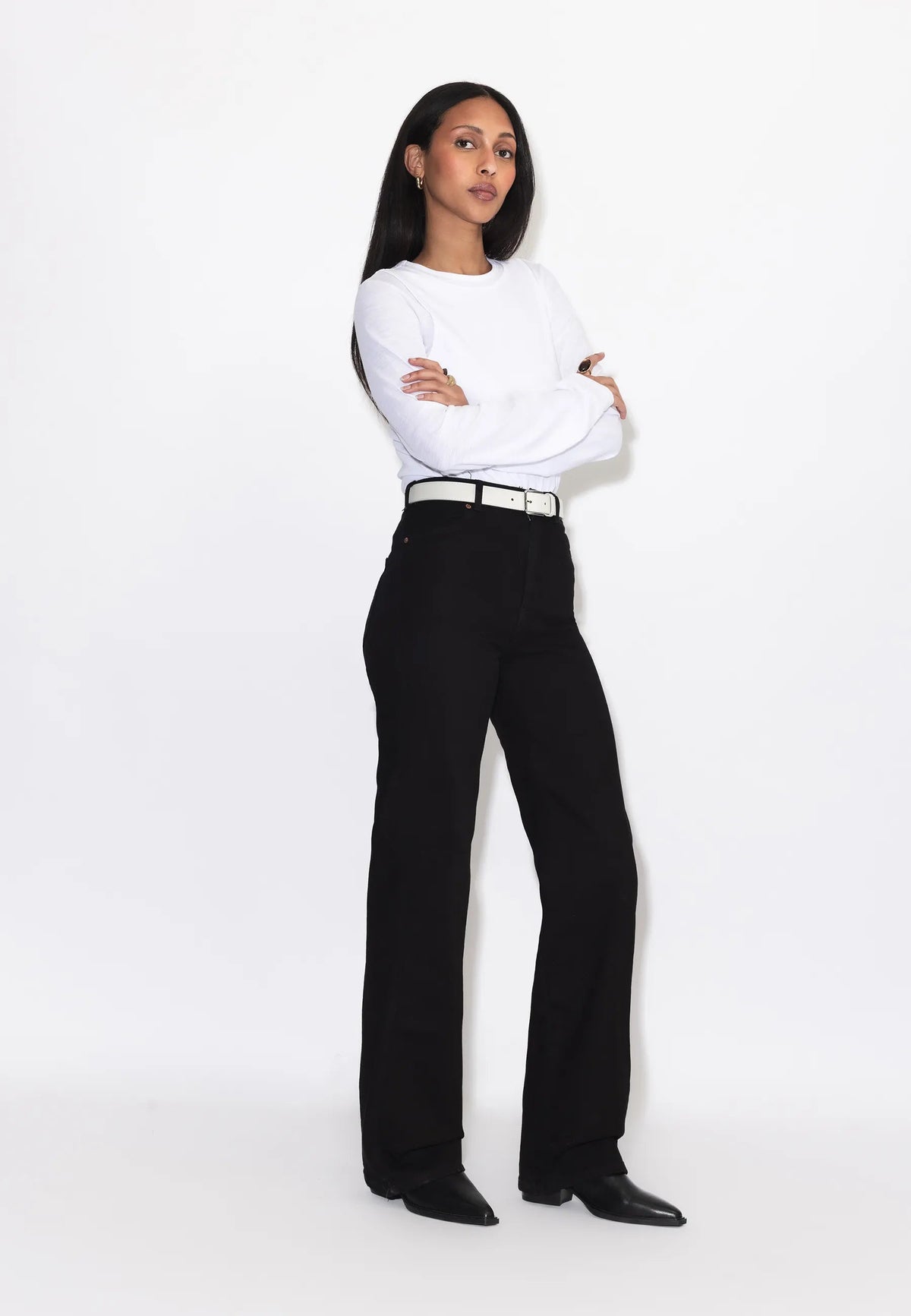 Dr. Denim Moxy High Straight jeans in Solid Black – front
