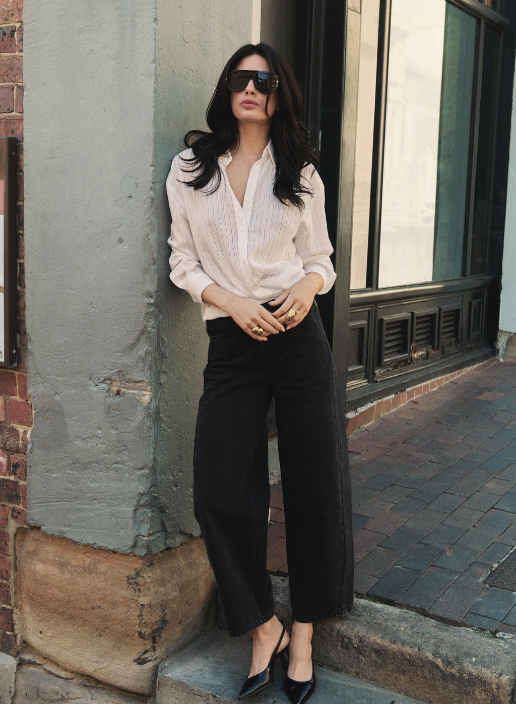 Esmaee Midtown Barrel Jean - Black – product image 1