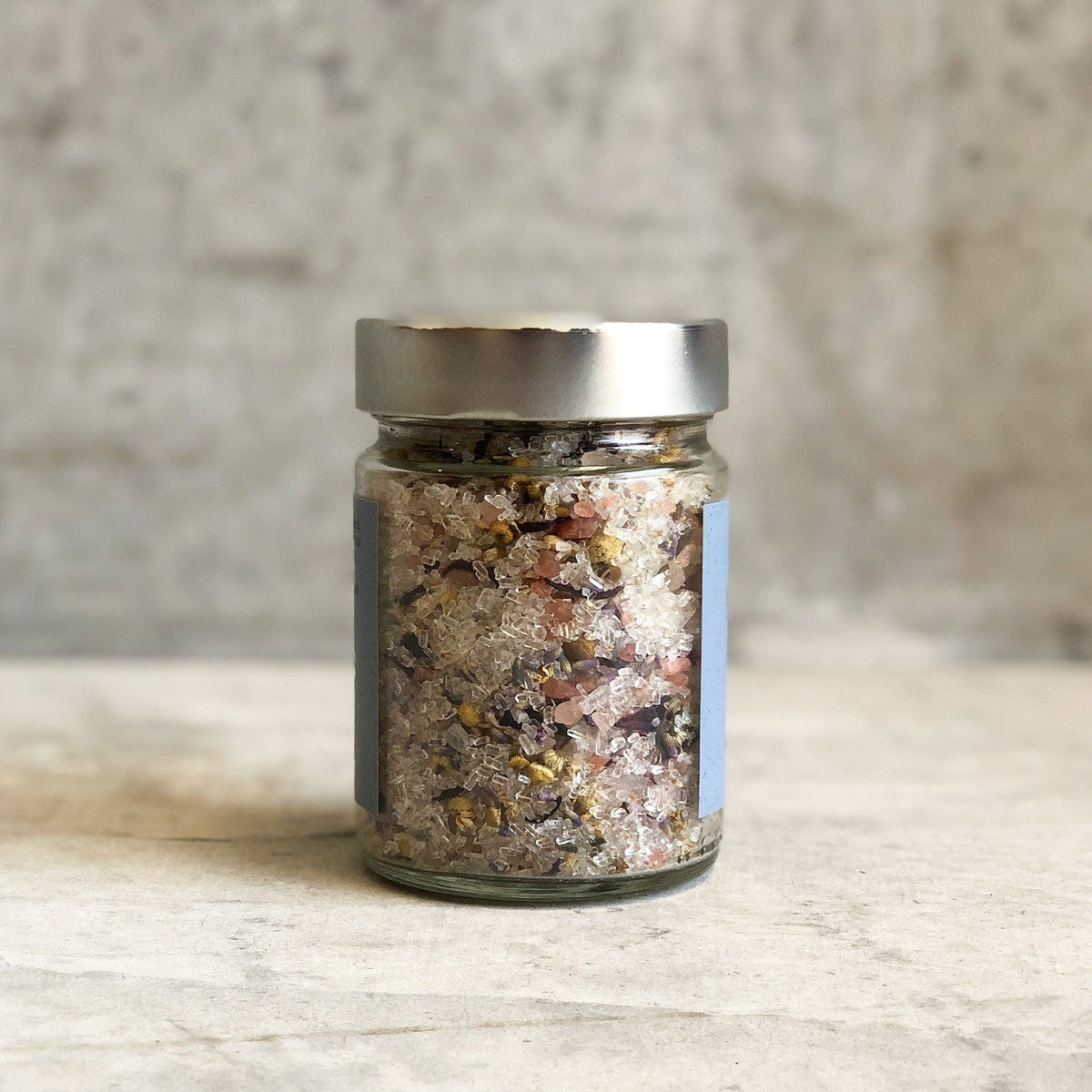 IVY & WOOD Relax Botanical Bath Soak – product view 4