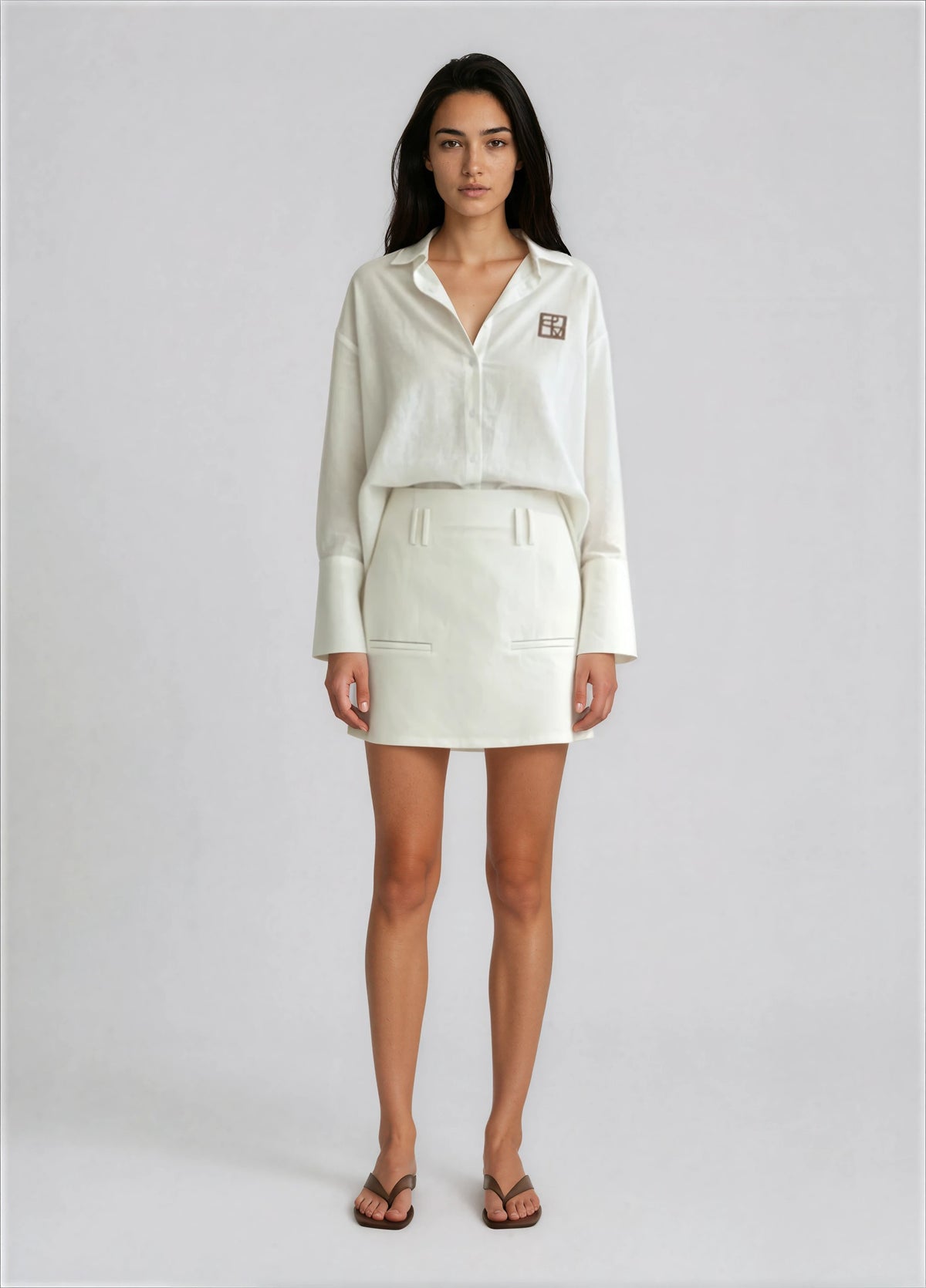 Juan & Me Nacida shirt – white Iconic logo – product view 2