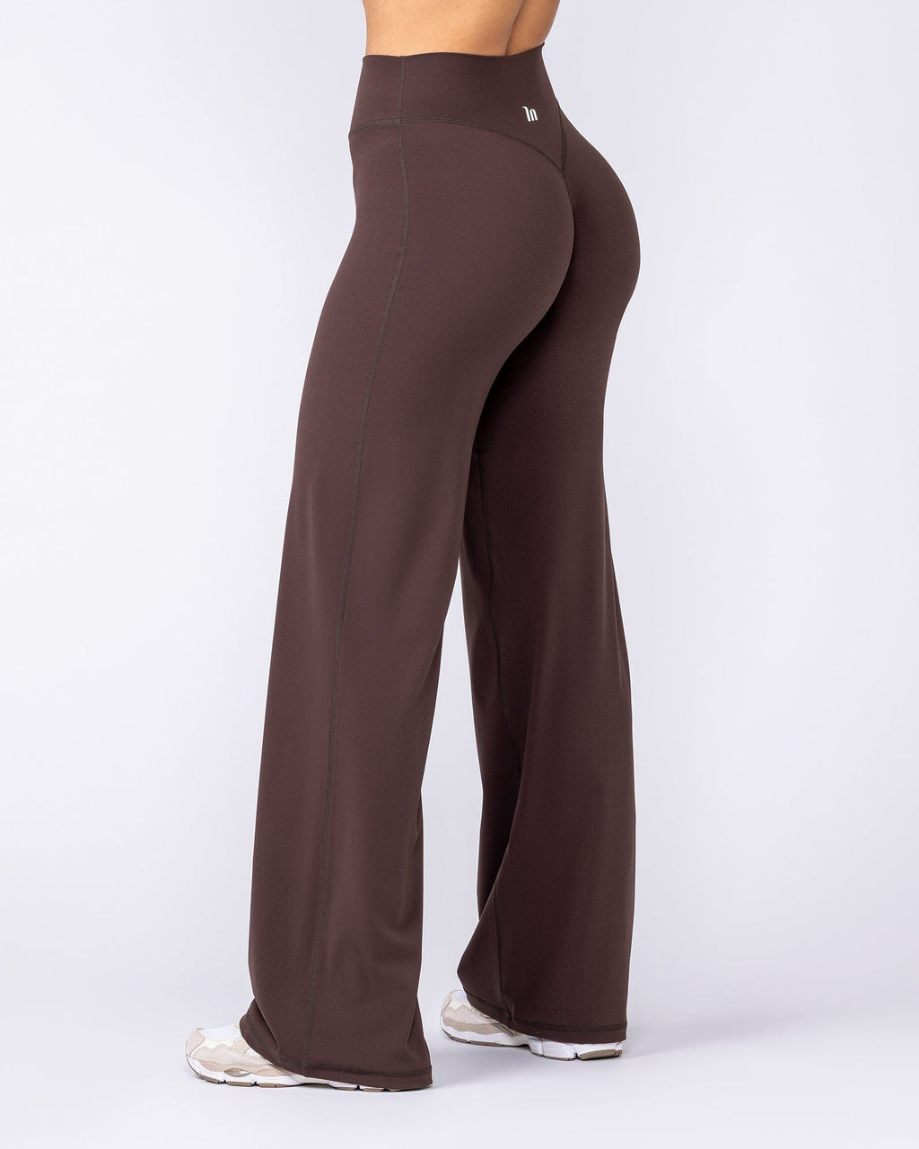 Muscle Nation Aura straight leg leggings Tall – Cocoa – product view 4