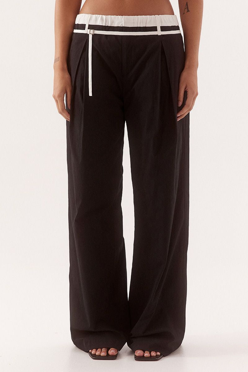 SOVERE / STUDIO BRITTA Pants – Black/Chalk – product view 1