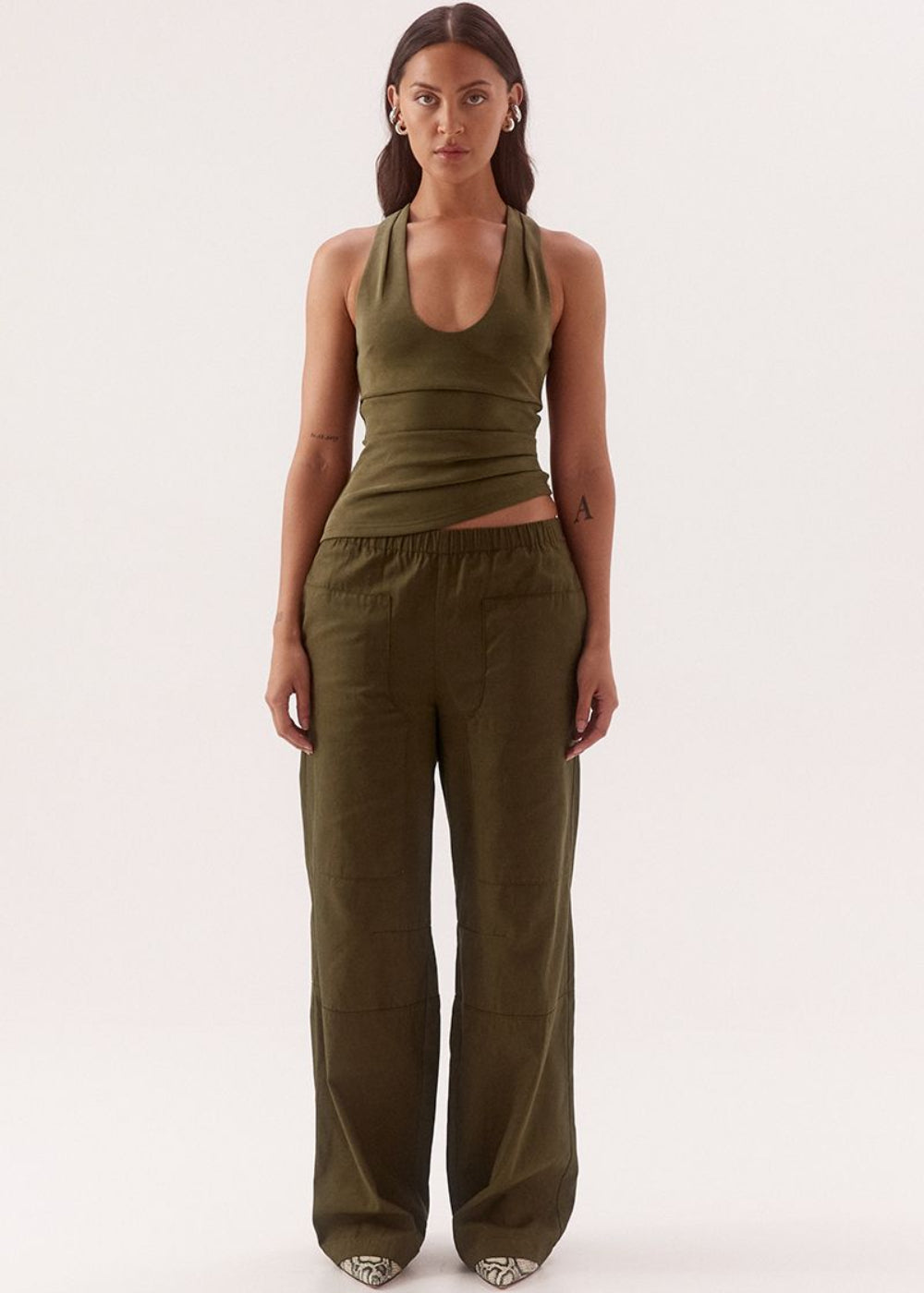 Sovere Studio Remy Pant – Deep Khaki – product view 4