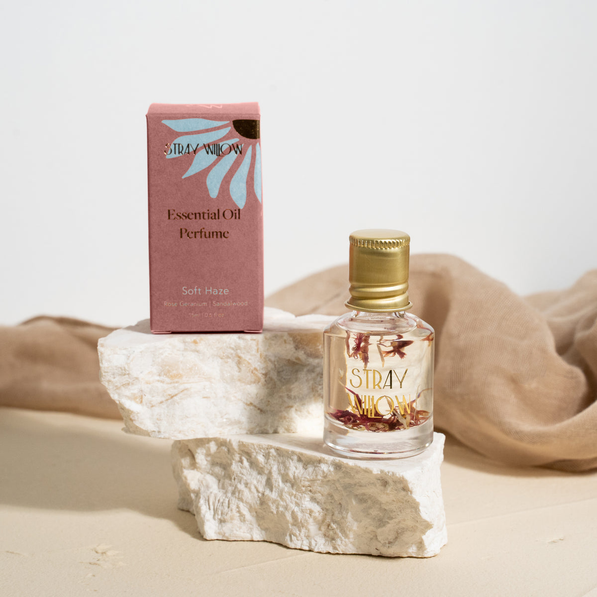 Stray Willow Essential Oil Perfume Roller – Soft Haze – product view 1