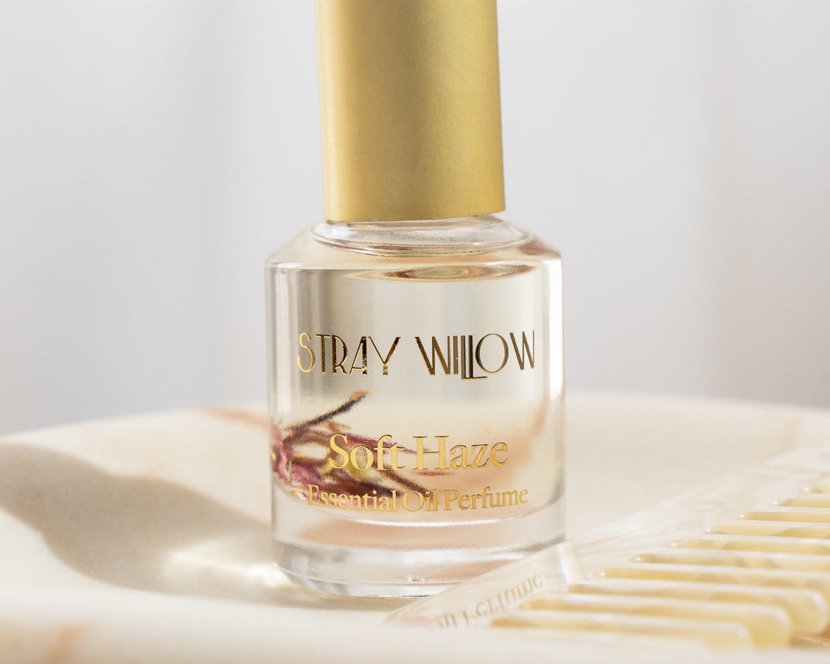 Stray Willow Essential Oil Perfume Roller – Soft Haze – product view 2