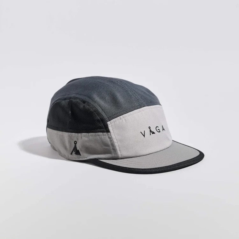 VÅGA Club running cap – Light Grey / Mid Grey / Black – product view 3