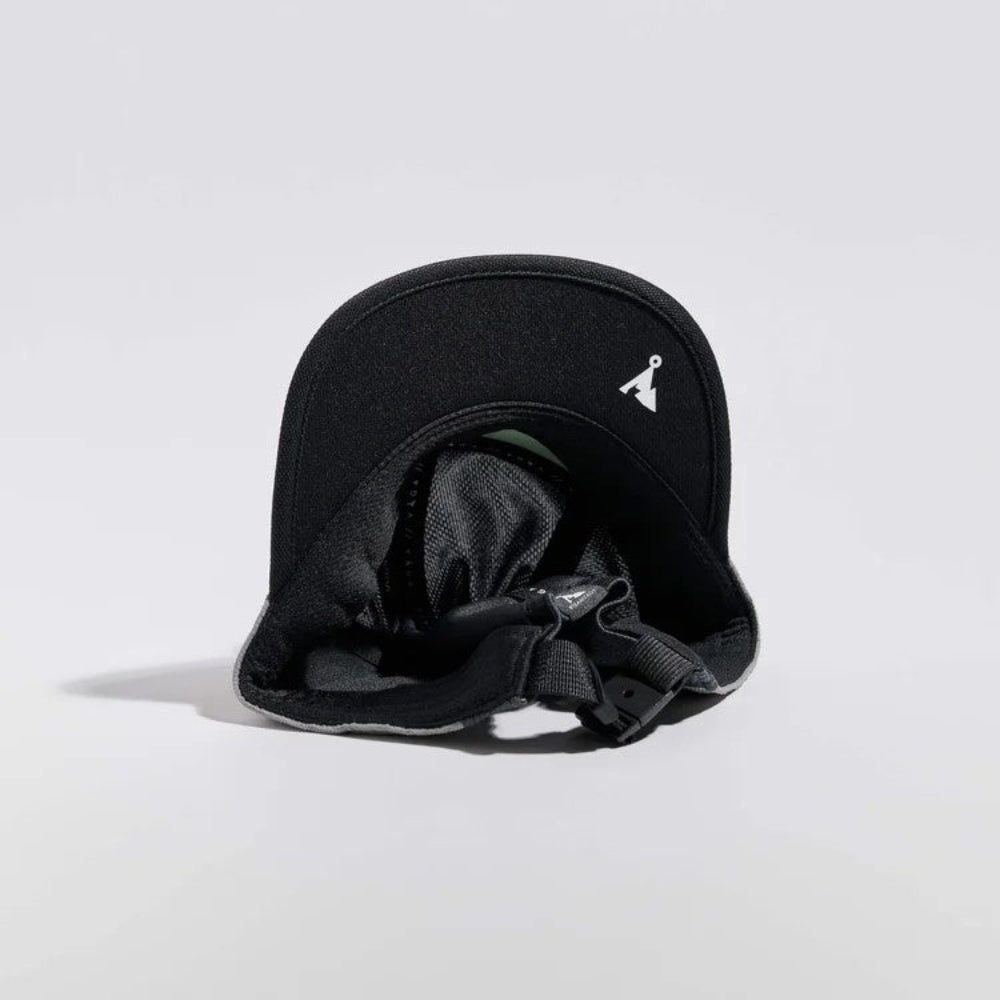 VÅGA Club running cap – Light Grey / Mid Grey / Black – product view 7