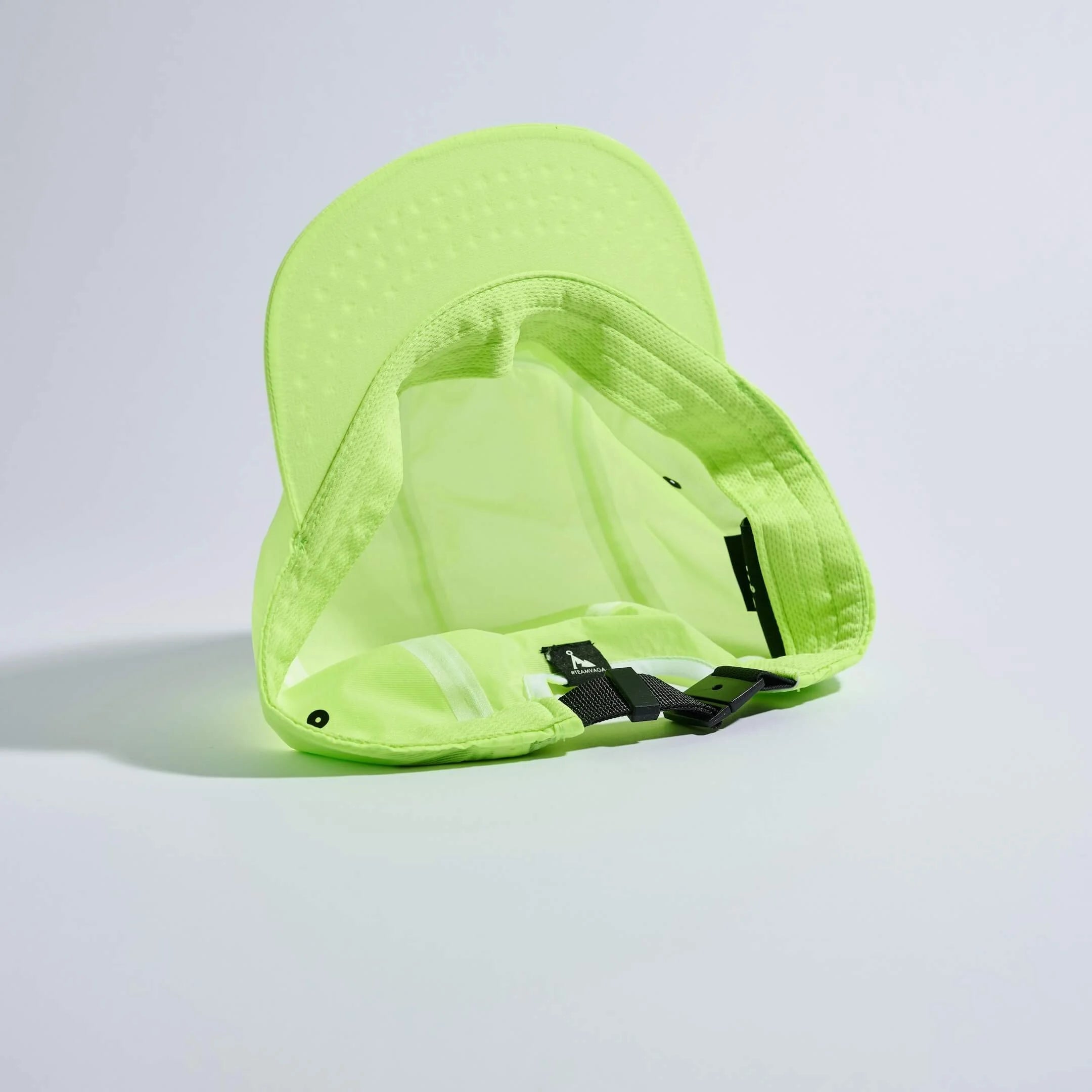 VÅGA Feather Edge Cap in Neon Yellow – view 2
