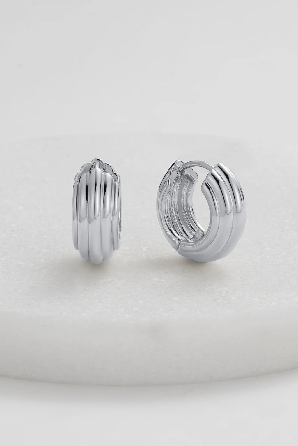Zafino Eliza Hoop – Silver – product view 1